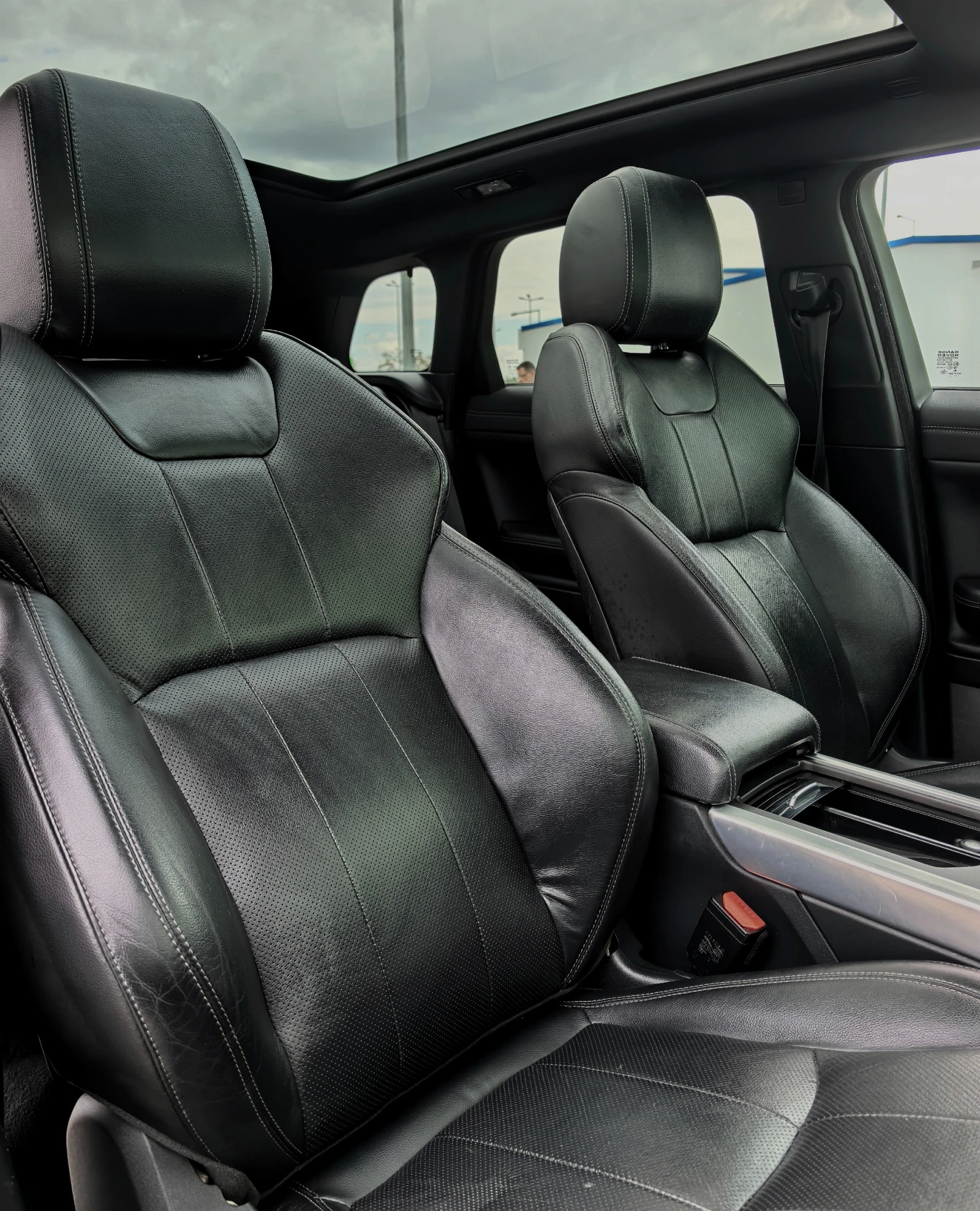 Land Rover Range Rover Evoque, снимка 14 - Автомобили и джипове - 56334124