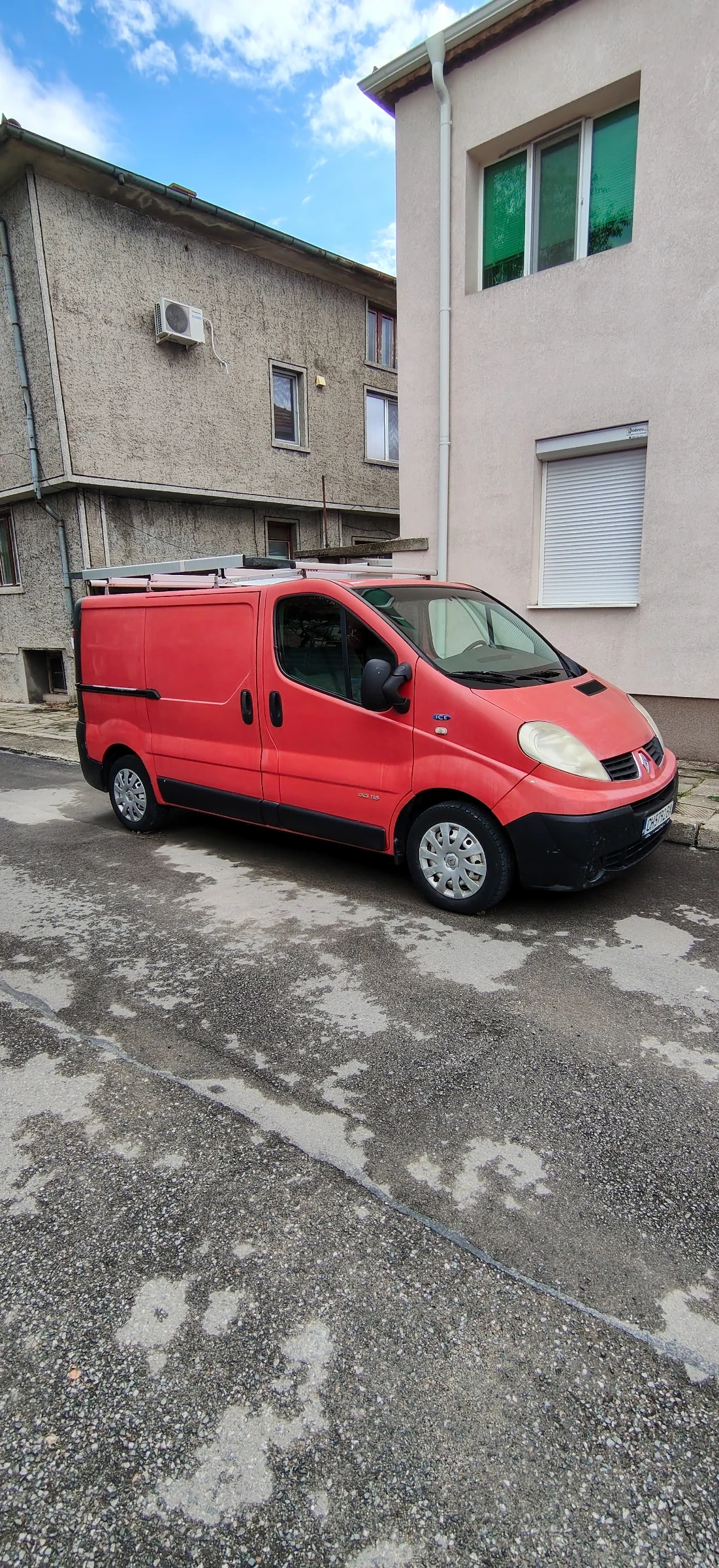 Renault Trafic, снимка 2 - Бусове и автобуси - 56150937