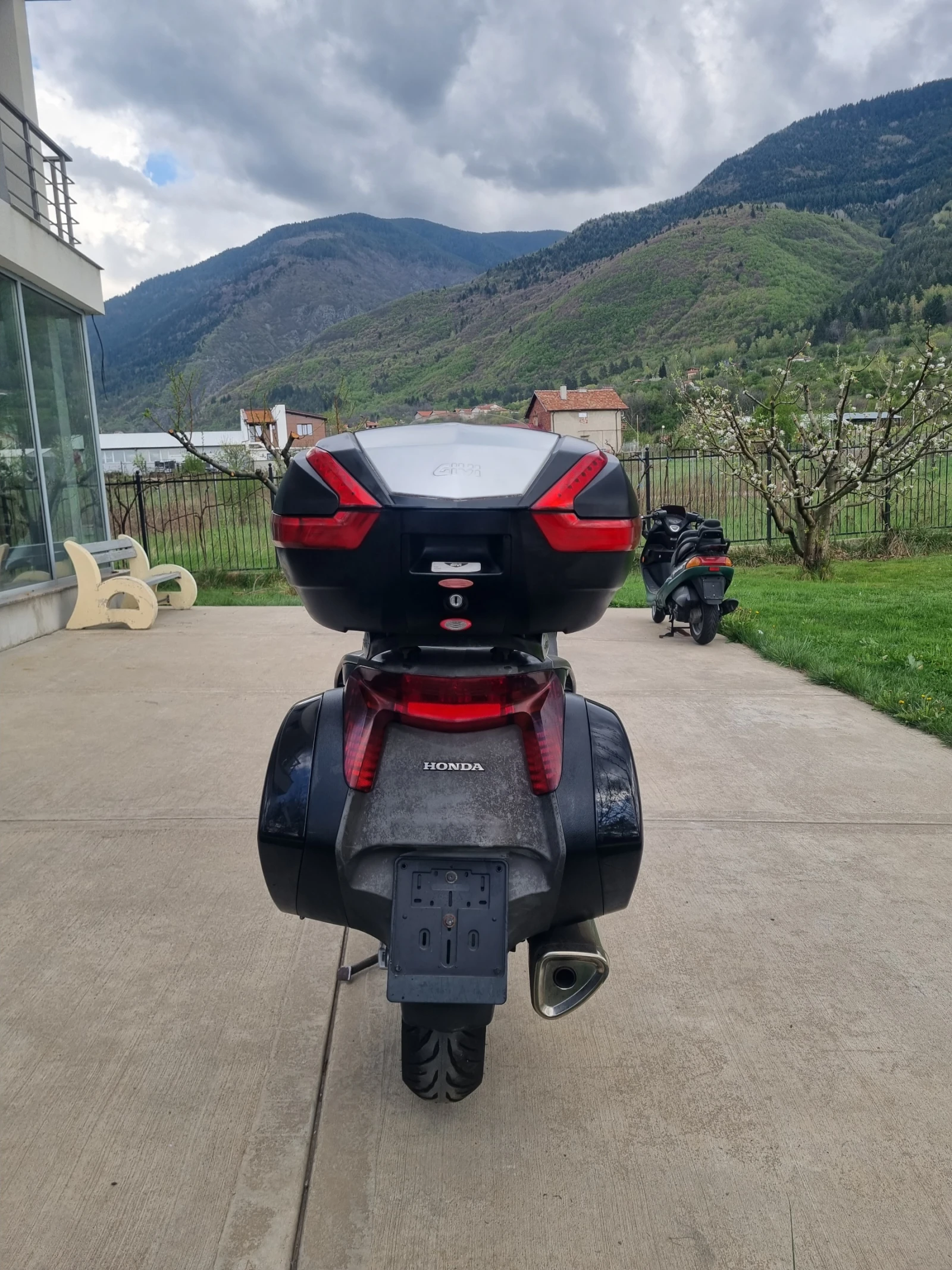 Honda Deauville ABS 700i 2010 - изображение 7
