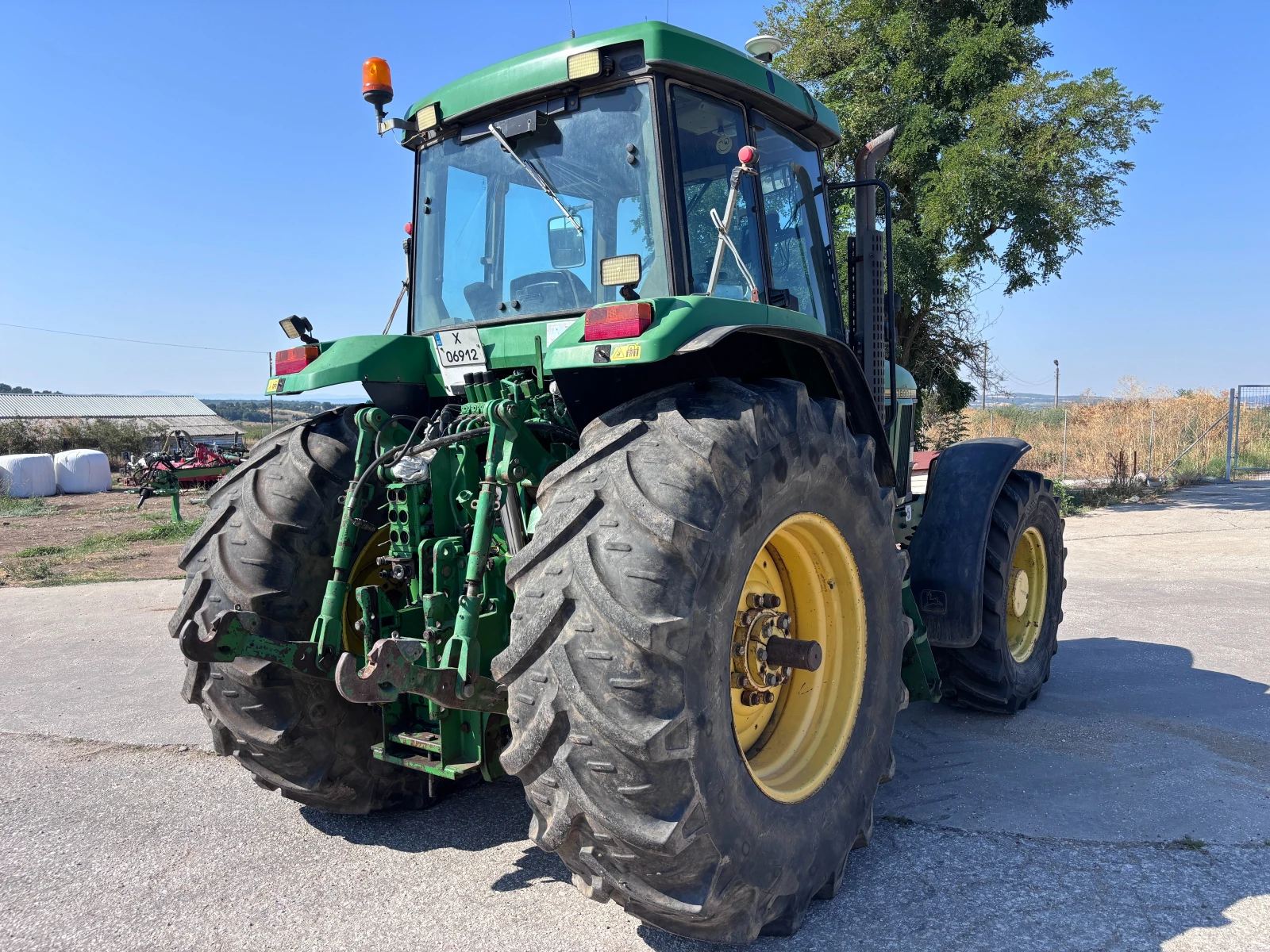 Трактор John Deere 7800 - изображение 4