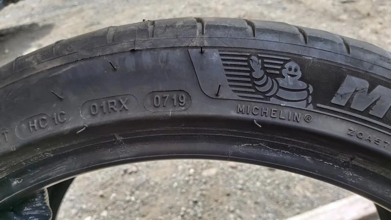 Гуми Летни 245/40R19, снимка 6 - Гуми и джанти - 29279044