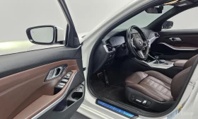 BMW 330 HYBRID* M* SPORT* ПОДГРЕВ* 360КАМЕРА* LANE* ASSIST, снимка 5