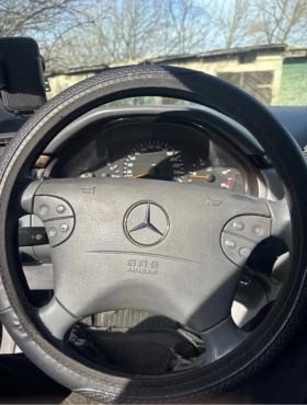 Mercedes-Benz E 220, снимка 6