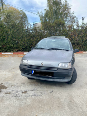 Renault Clio 1.2, снимка 1 - Автомобили и джипове - 42835441