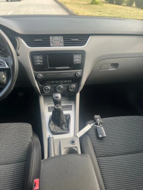 Skoda Octavia 2.0TDI Sport Line - 15600 лв. - 12423152 13