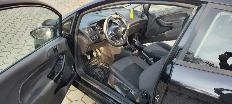 Ford Fiesta 1.25 cc 82 hp, снимка 10 - Автомобили и джипове - 48939884