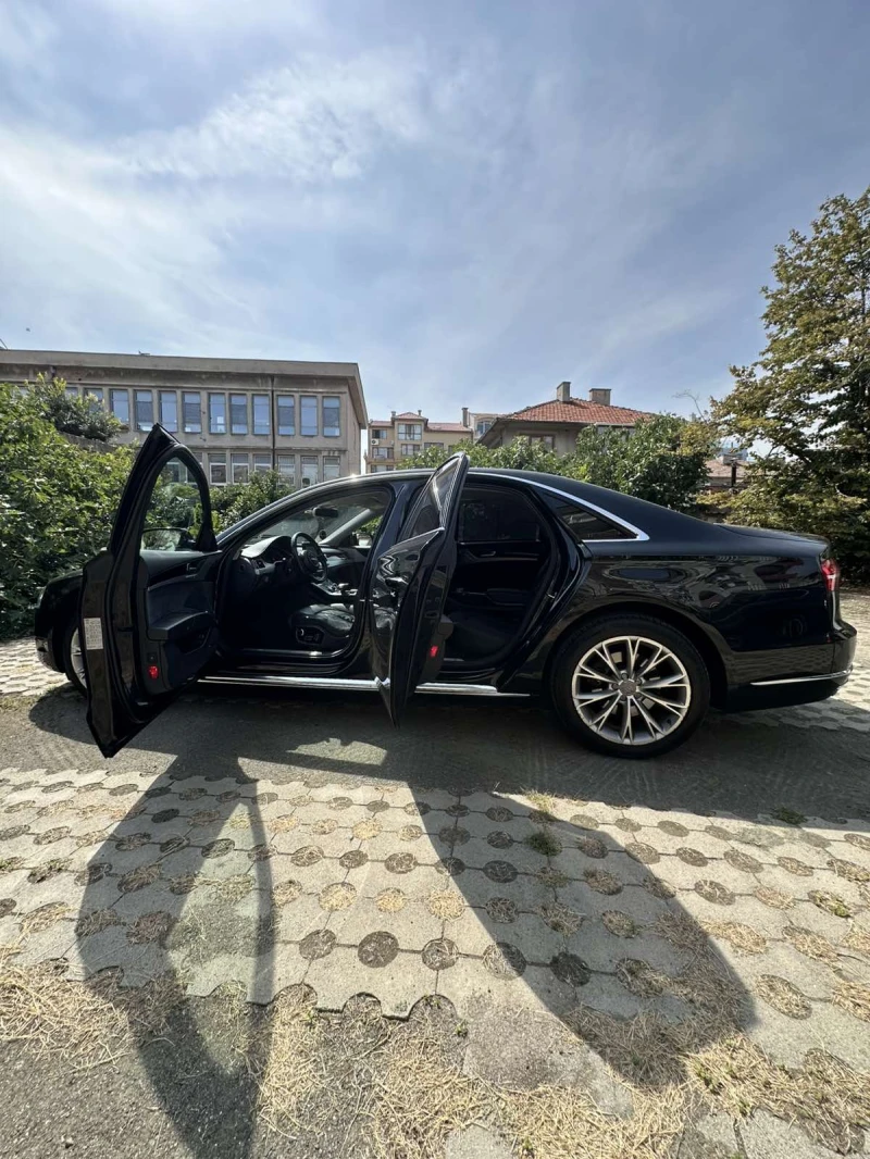 Audi A8, снимка 8 - Автомобили и джипове - 52487748