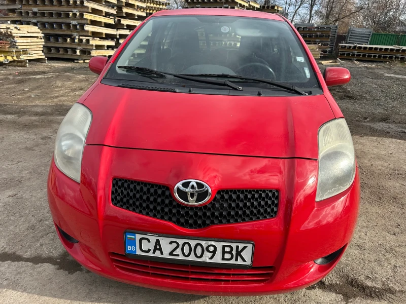 Toyota Yaris 1.3 бен Автоматик, снимка 14 - Автомобили и джипове - 52553002