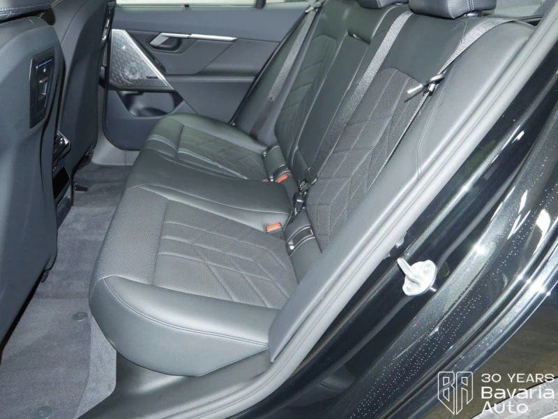 BMW i5 M60 xDrive, снимка 8 - Автомобили и джипове - 52833480