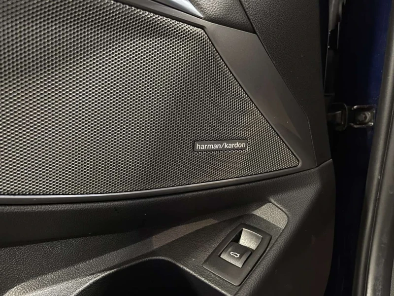 BMW 340 M340 * CARFAX * БЕЗ ПЪРВОНАЧАЛНА ВНОСКА, снимка 12 - Автомобили и джипове - 53076884