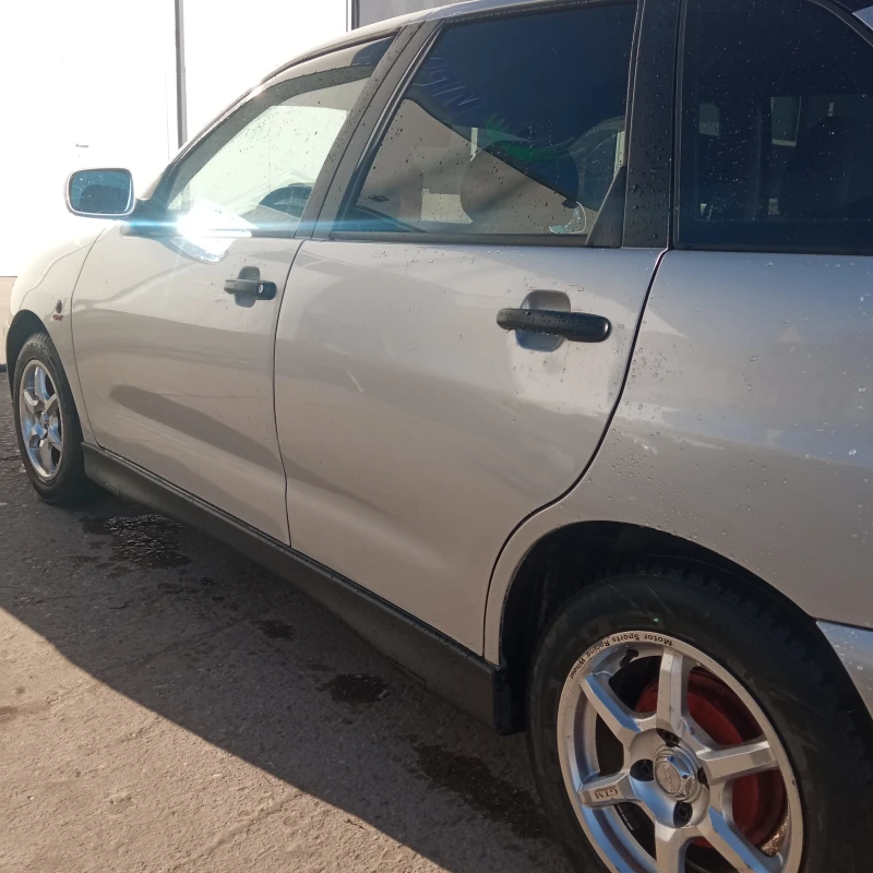 Seat Ibiza 1.4, снимка 7 - Автомобили и джипове - 53156813
