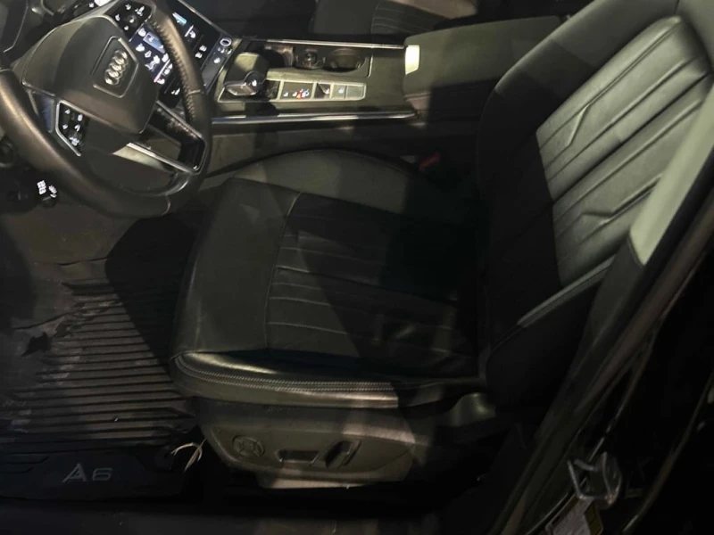 Audi A6 Progressiv  CARFAX, снимка 14 - Автомобили и джипове - 53370163