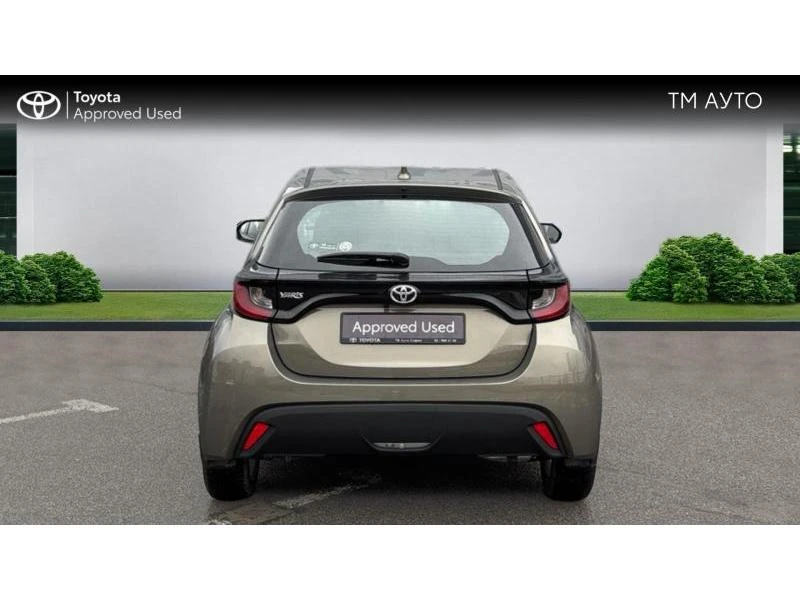 Toyota Yaris 1.5P CVT FANCY, снимка 4 - Автомобили и джипове - 54075465