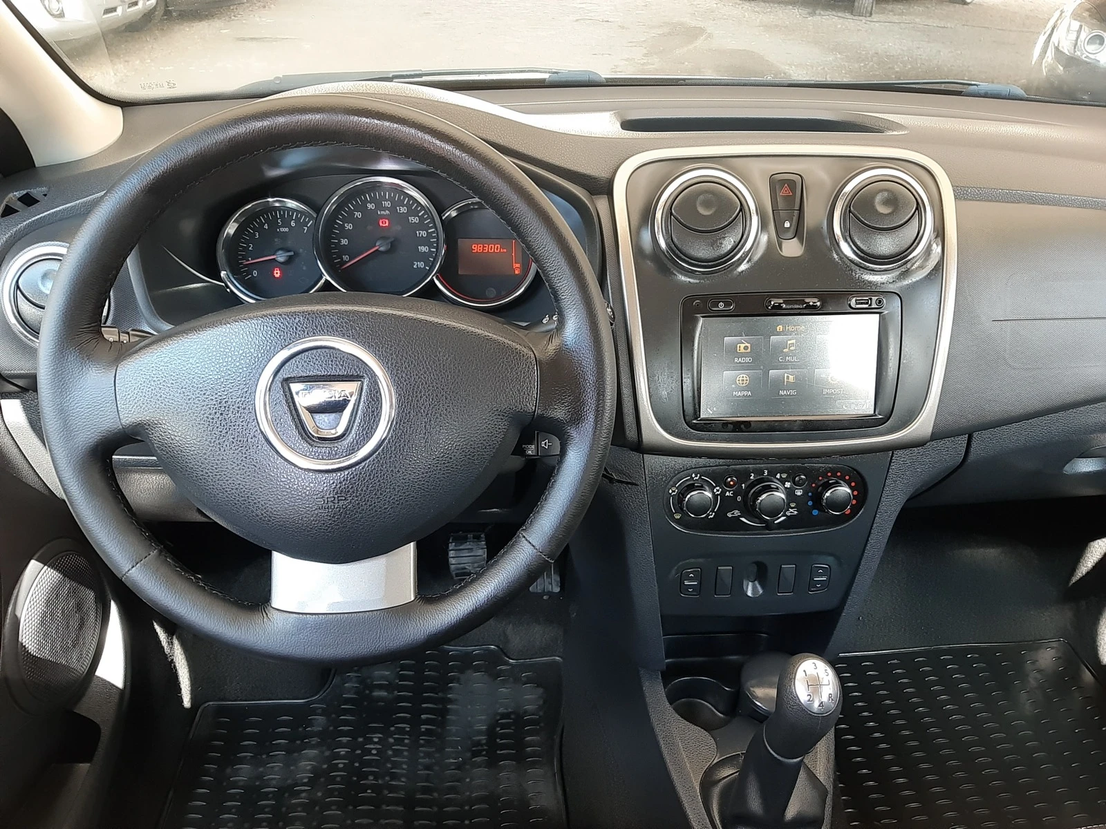 Dacia Sandero 1.5-75-NAVI-EURO-5B-LAUREATE ! ! !  | Mobile.bg — изображение 12
