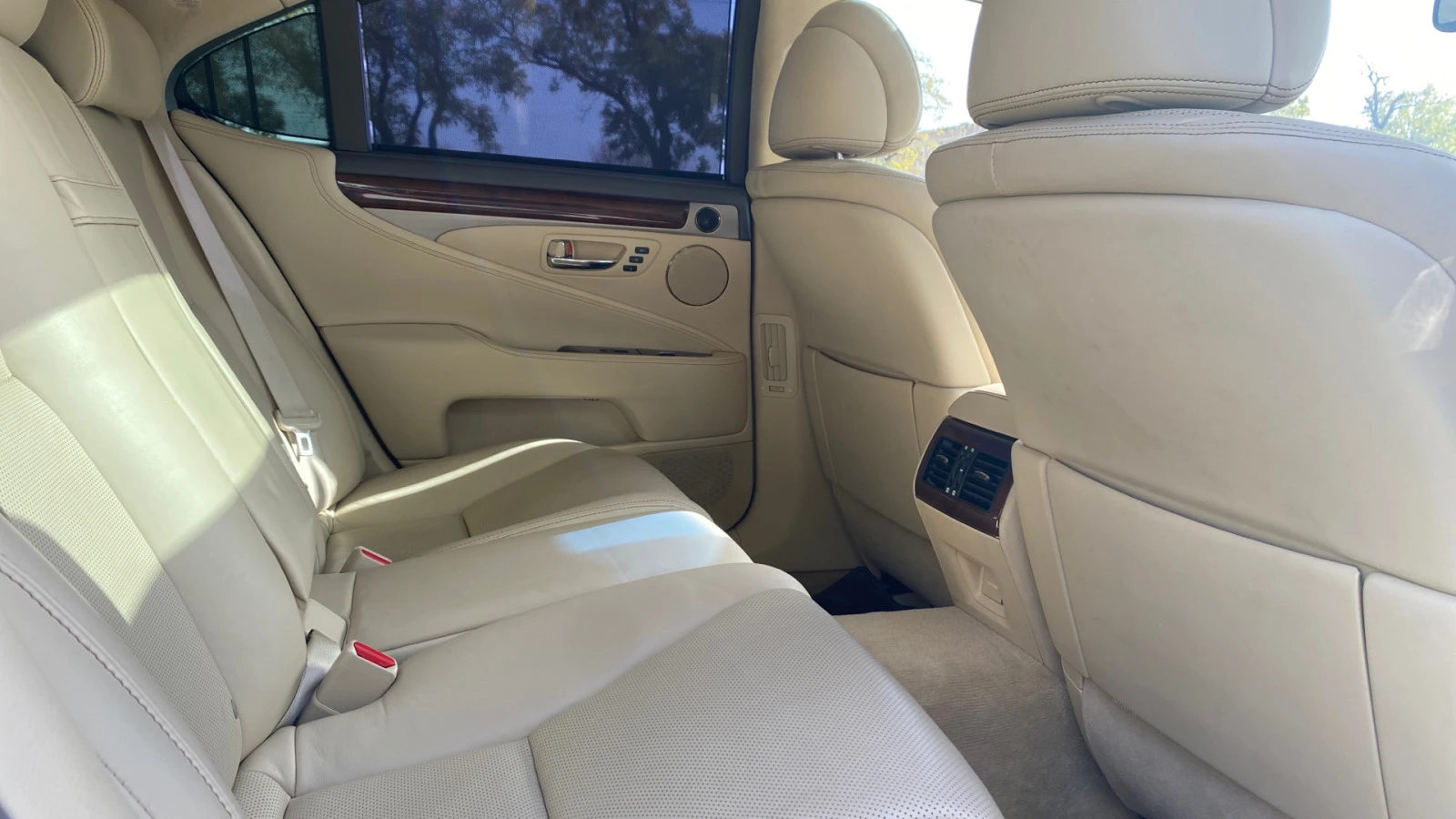 Lexus LS 460 AWD | Mobile.bg   16