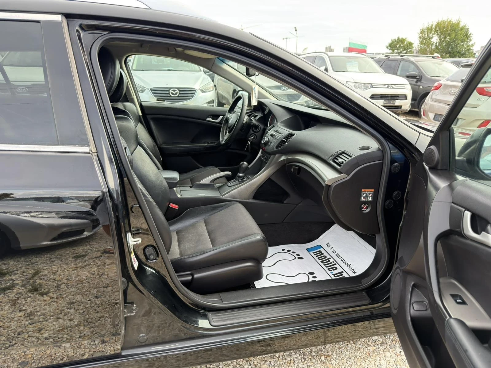 Honda Accord 2.4i S-Type, снимка 13 - Автомобили и джипове - 55922035