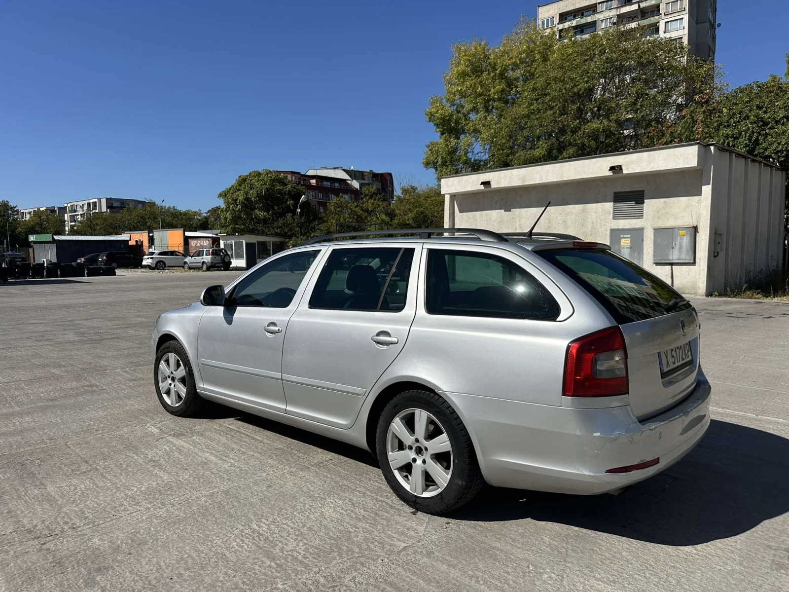 Skoda Octavia 1.6 - изображение 3