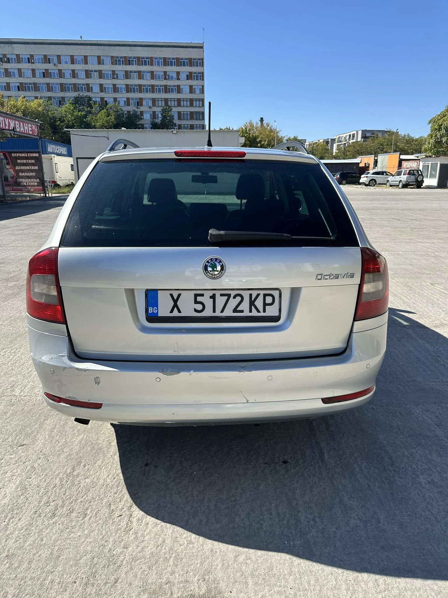 Skoda Octavia 1.6 - изображение 4