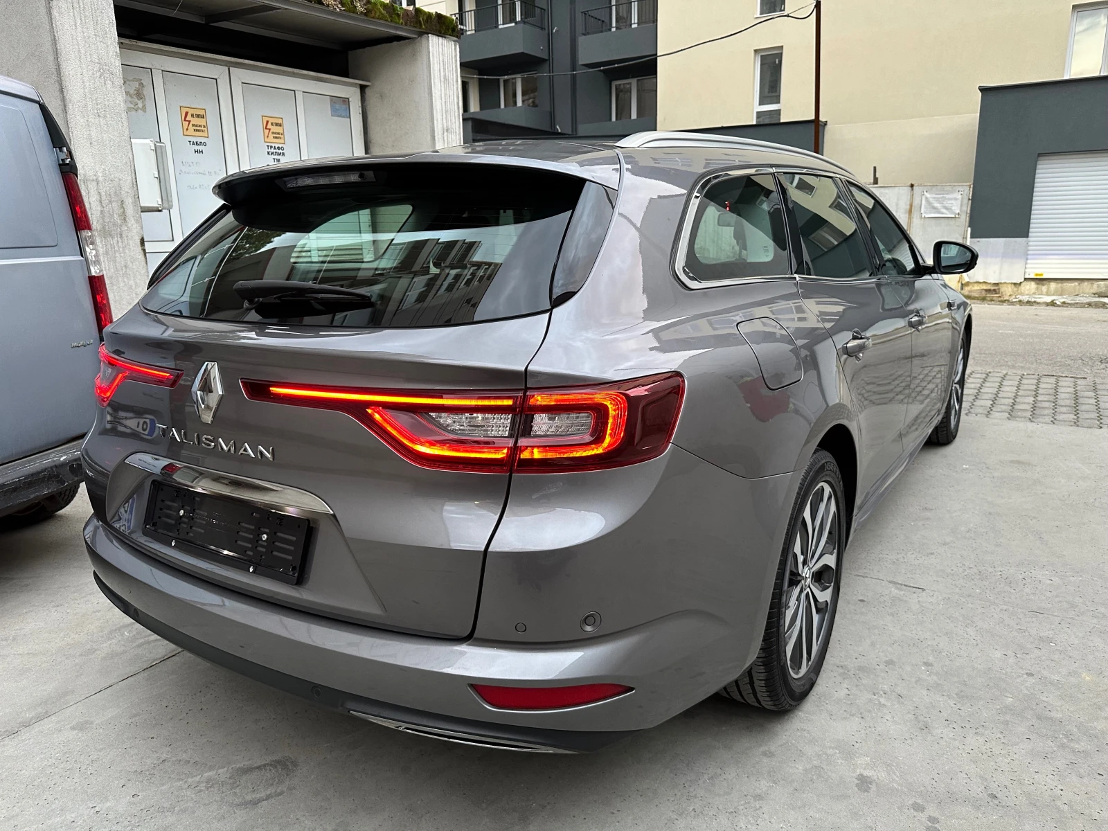 Renault Talisman 1.6dci, FULL LED, HeadUp, BOSE, Distronic, Swiss - изображение 5