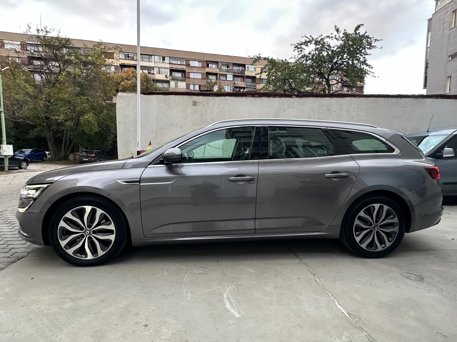 Renault Talisman 1.6dci, FULL LED, HeadUp, BOSE, Distronic, Swiss - изображение 2