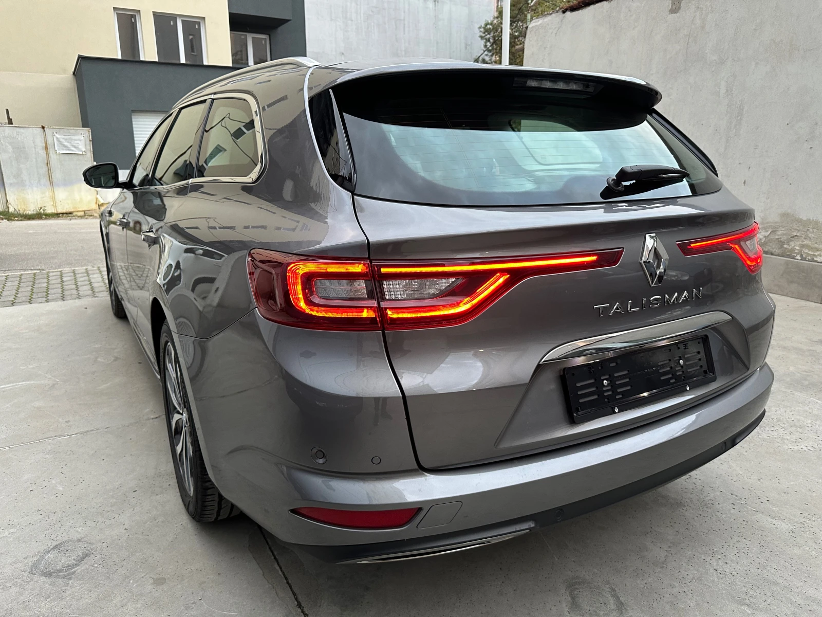 Renault Talisman 1.6dci, FULL LED, HeadUp, BOSE, Distronic, Swiss - изображение 3