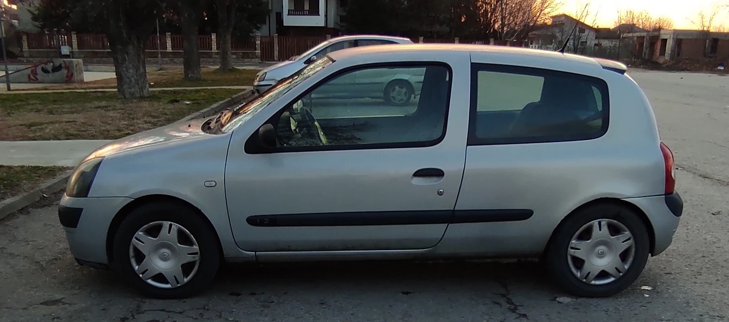 Renault Clio 1.2 * Газов инжекцион*  - изображение 4