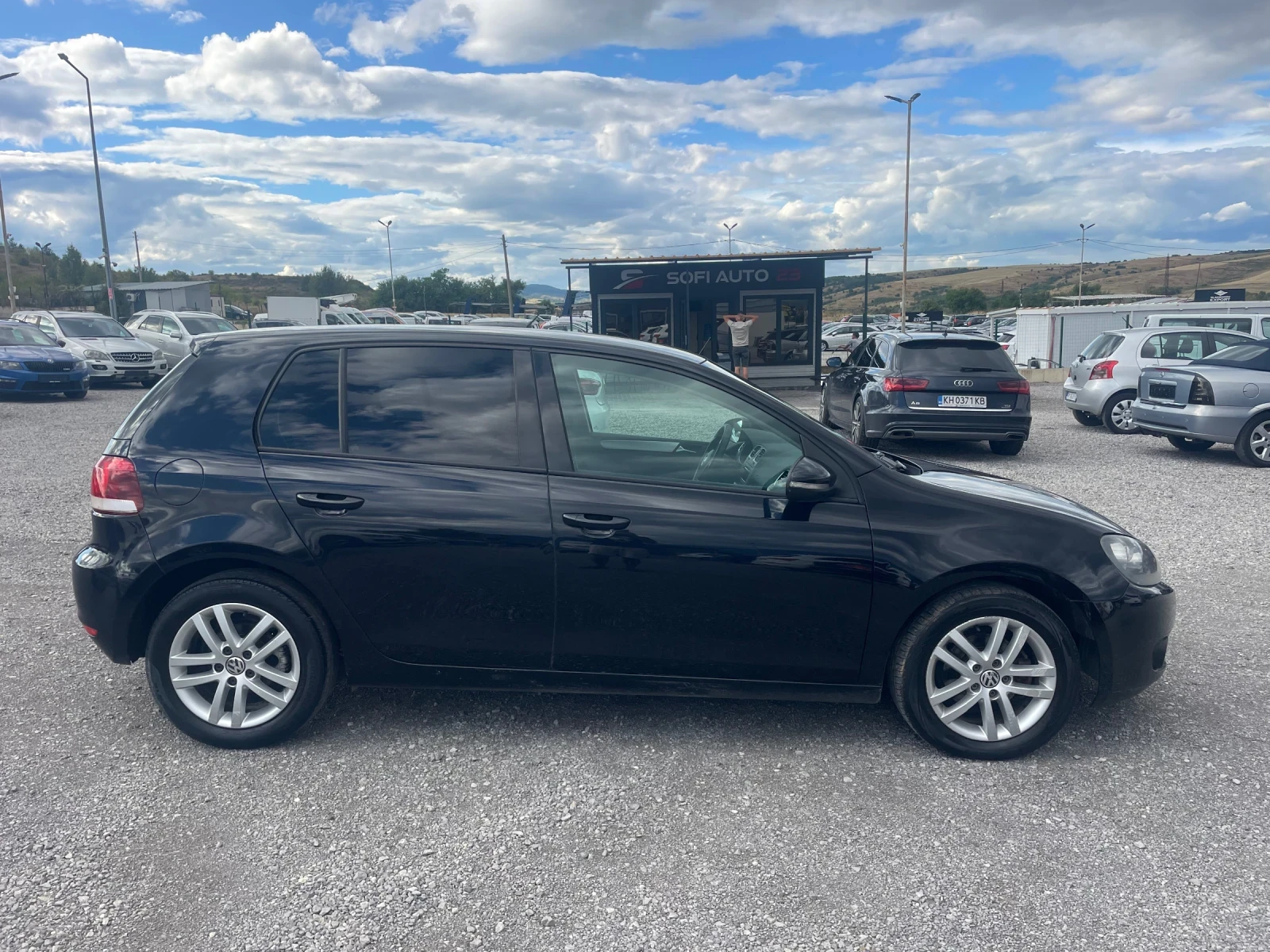 VW Golf 2.0TDI HIGHLINE EURO5 | Mobile.bg — изображение 16