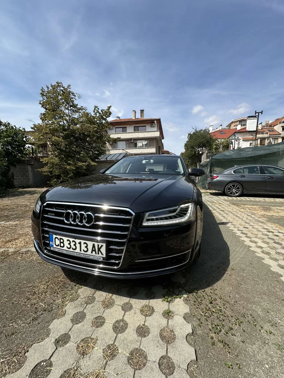 Audi A8 | Mobile.bg   11