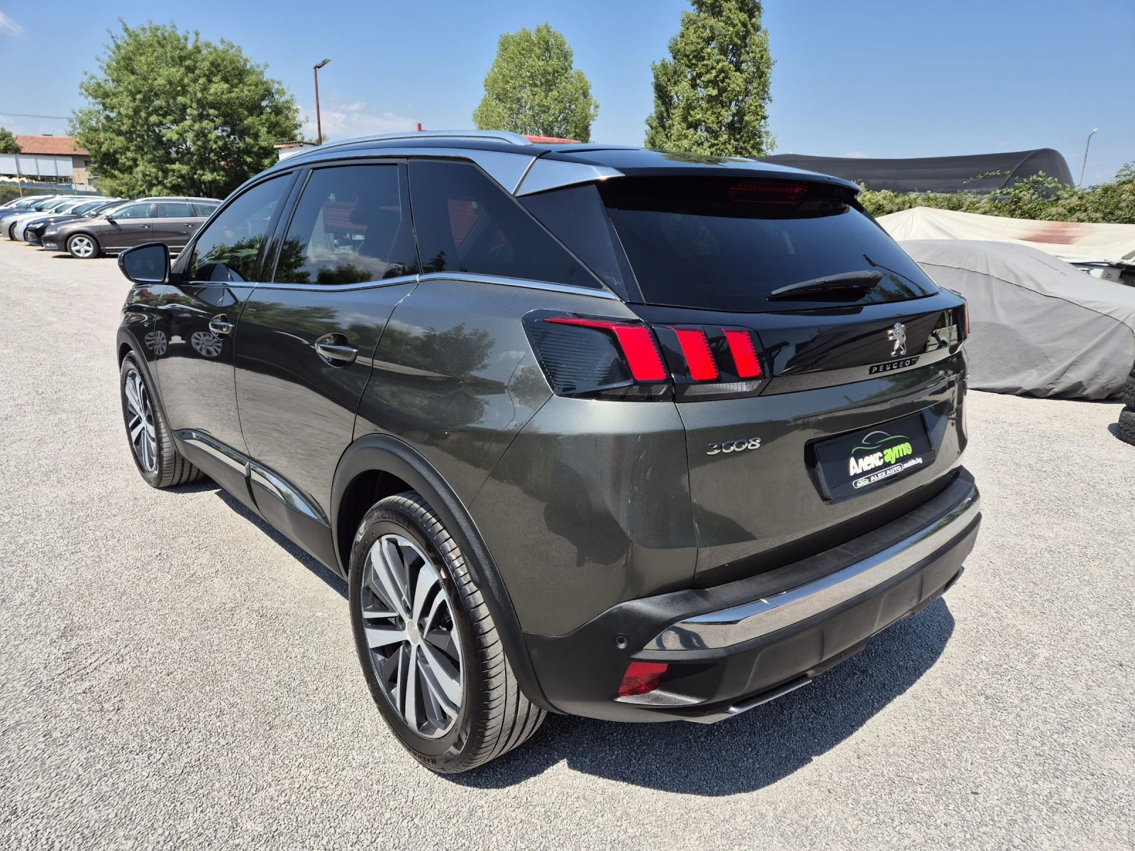 Peugeot 3008 2.0HDI-180кс//GT line//ДИСТРОНИК/КОЖА/ПАНОРАМА  - изображение 3