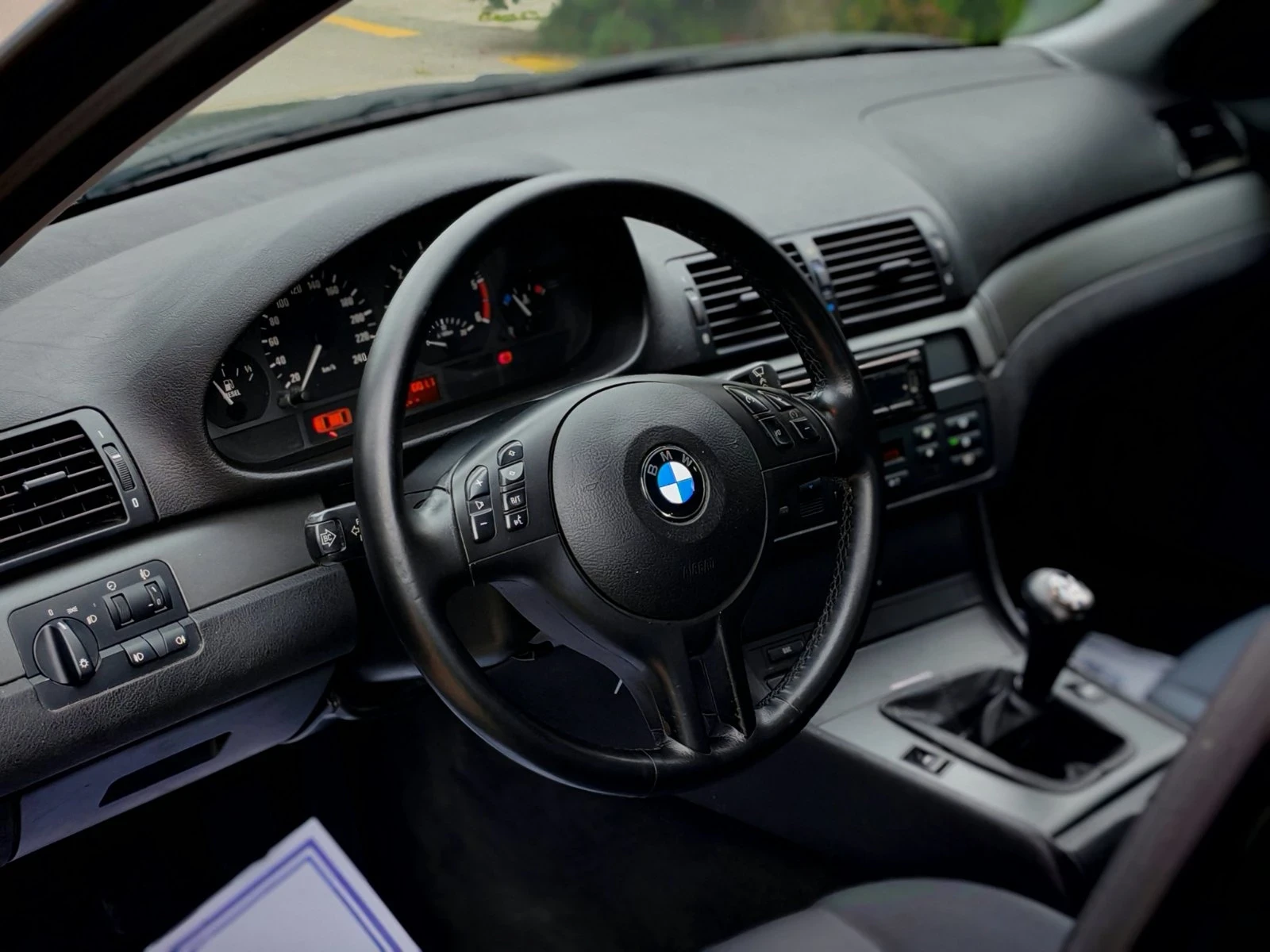 BMW 318 2.0  - изображение 10