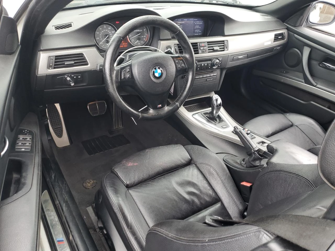 BMW 335 335is , SAT , M-pack, Hard top, Задно , cic navi - изображение 8