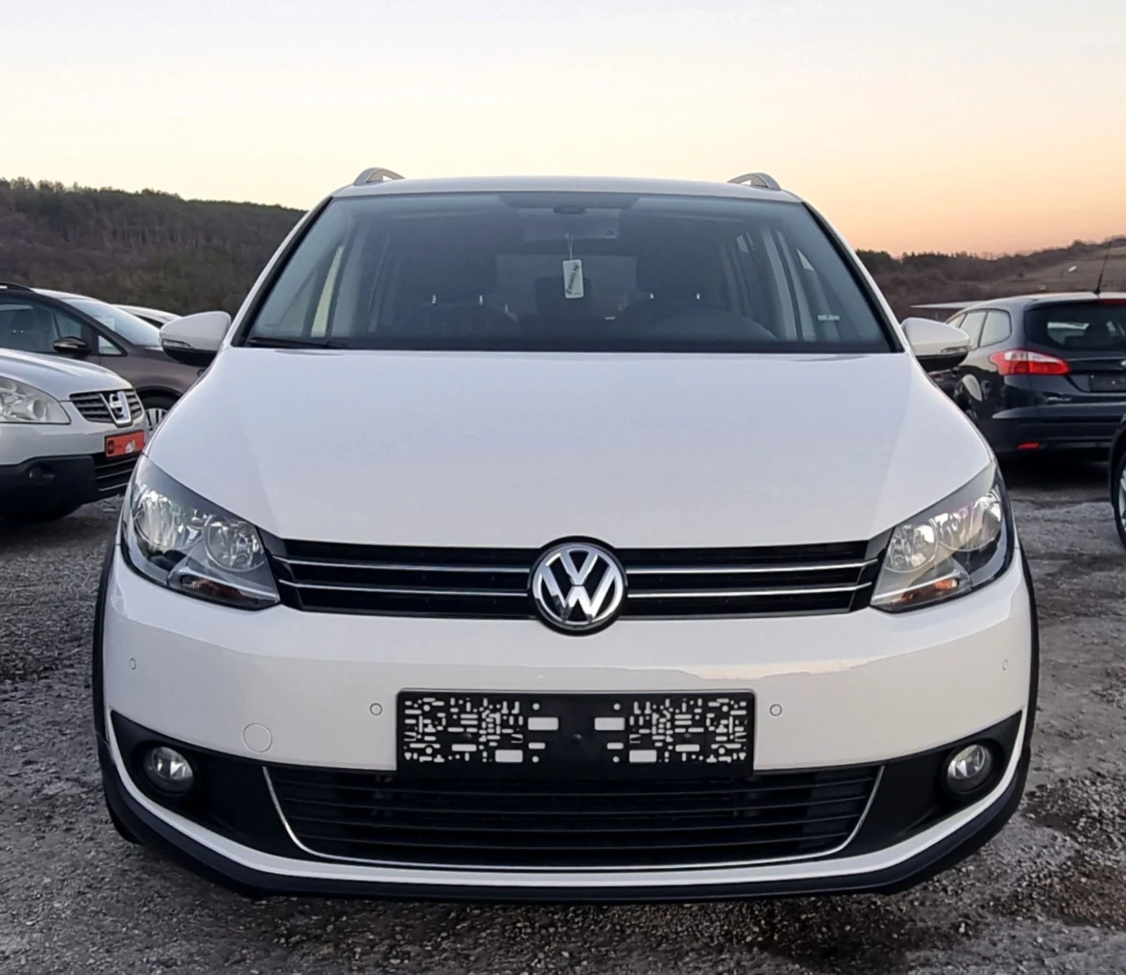 VW Touran Cross touran 1.6tdi | Mobile.bg   2