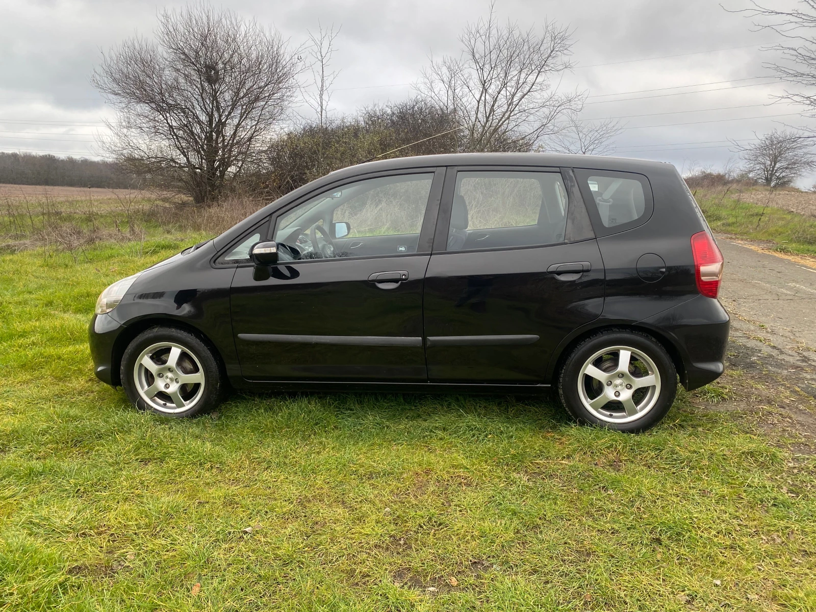 Honda Jazz 1, 4 Автоматик 8 бр гуми с джанти Швейцария!!! - изображение 8