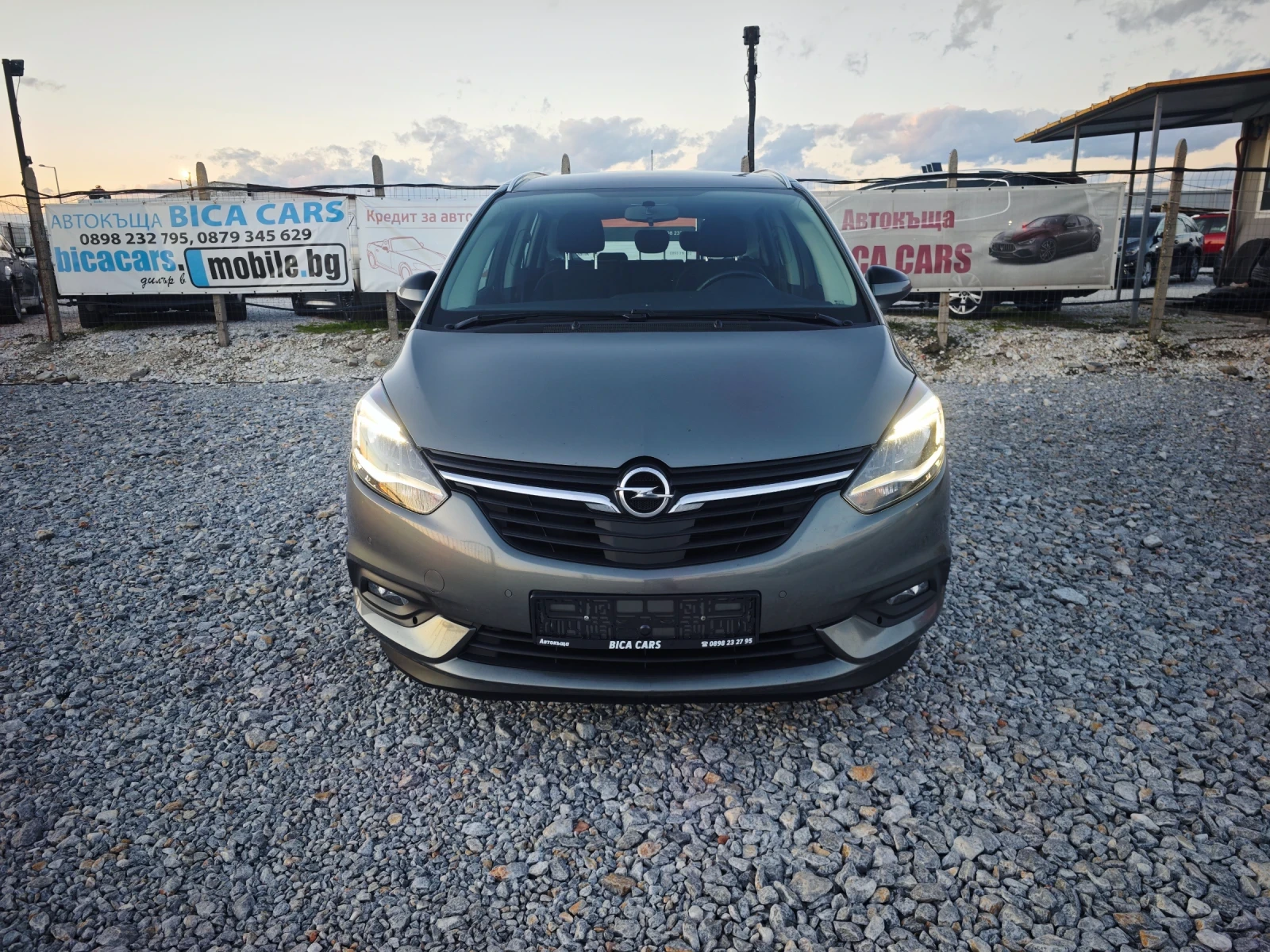 Opel Zafira 1.6cdti 136