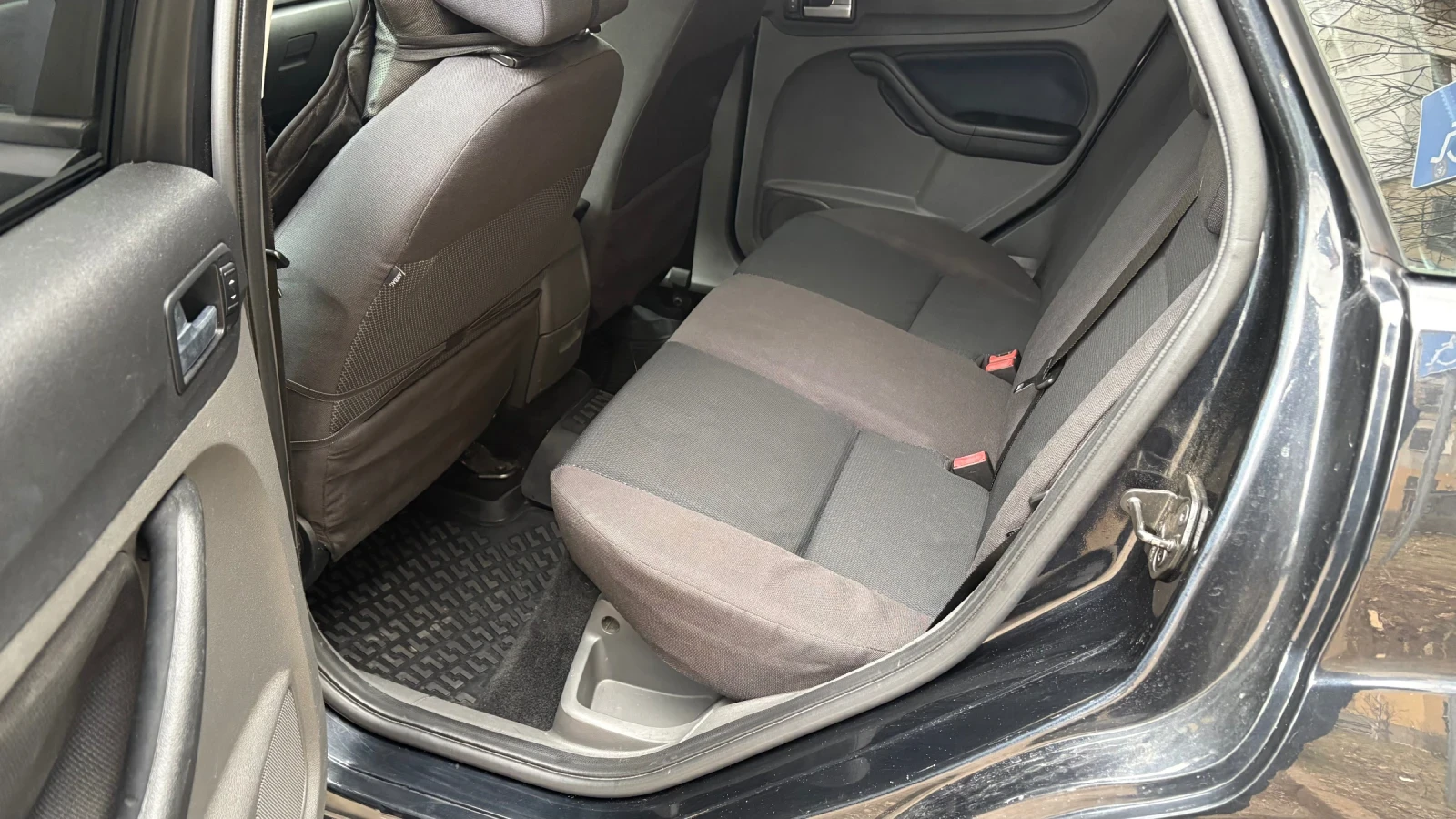 Ford Focus 1, 6 ti GAS BRC, снимка 9 - Автомобили и джипове - 53843350