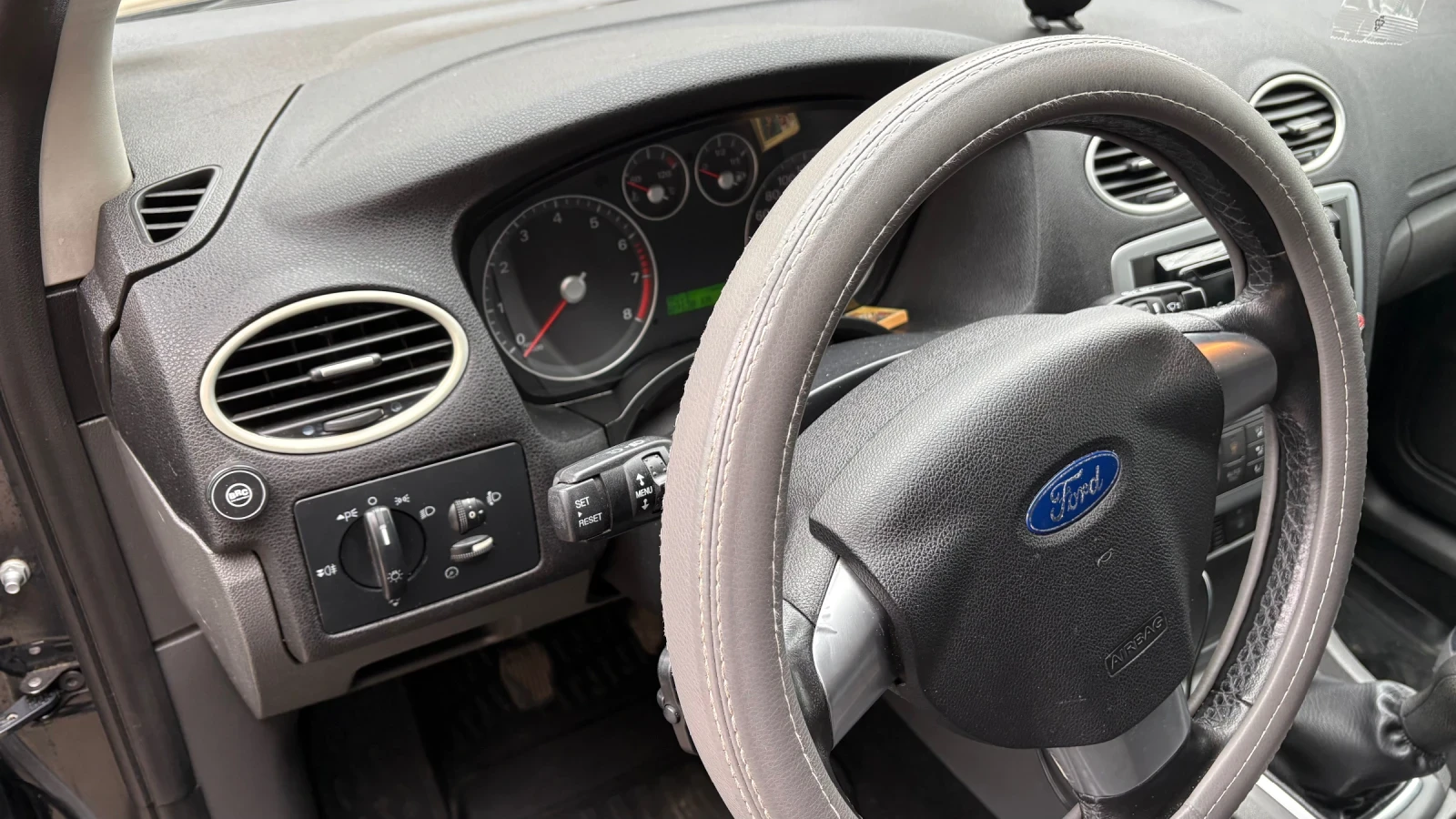 Ford Focus 1, 6 ti GAS BRC, снимка 8 - Автомобили и джипове - 53843350