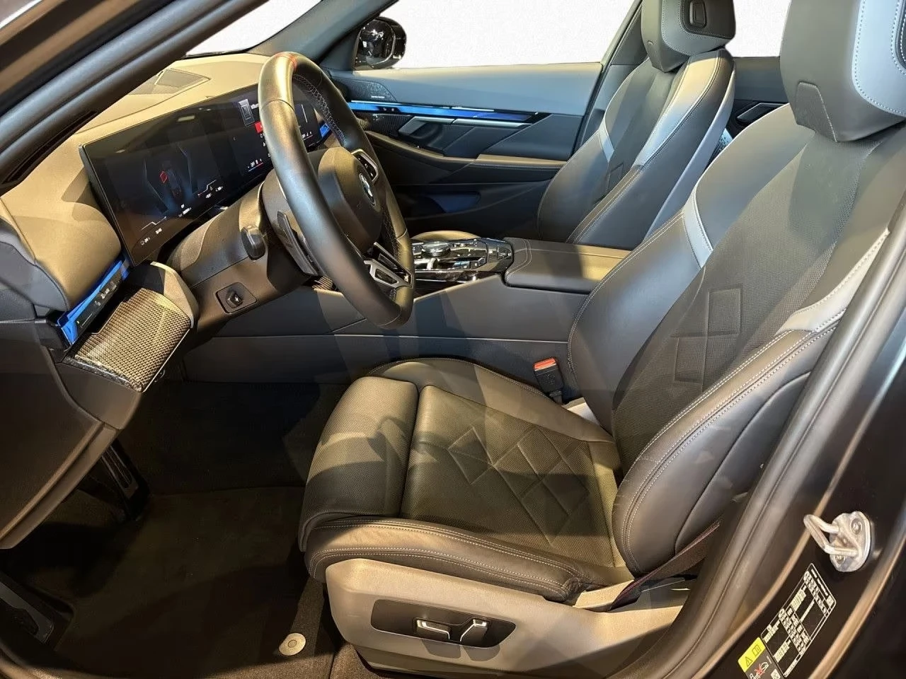 BMW i5 M60 XDRIVE PRO H/K MATT HEAD UP 360-CAM | Mobile.bg � ����������� 7