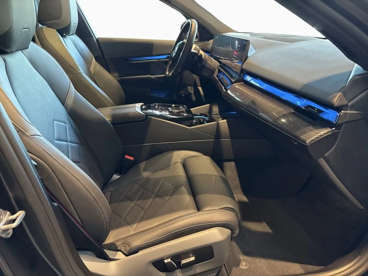 BMW i5 M60 XDRIVE PRO H/K MATT HEAD UP 360-CAM | Mobile.bg � ����������� 6