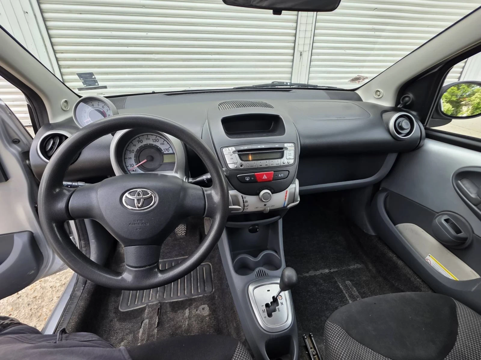 Toyota Aygo, снимка 6 - Автомобили и джипове - 54765914