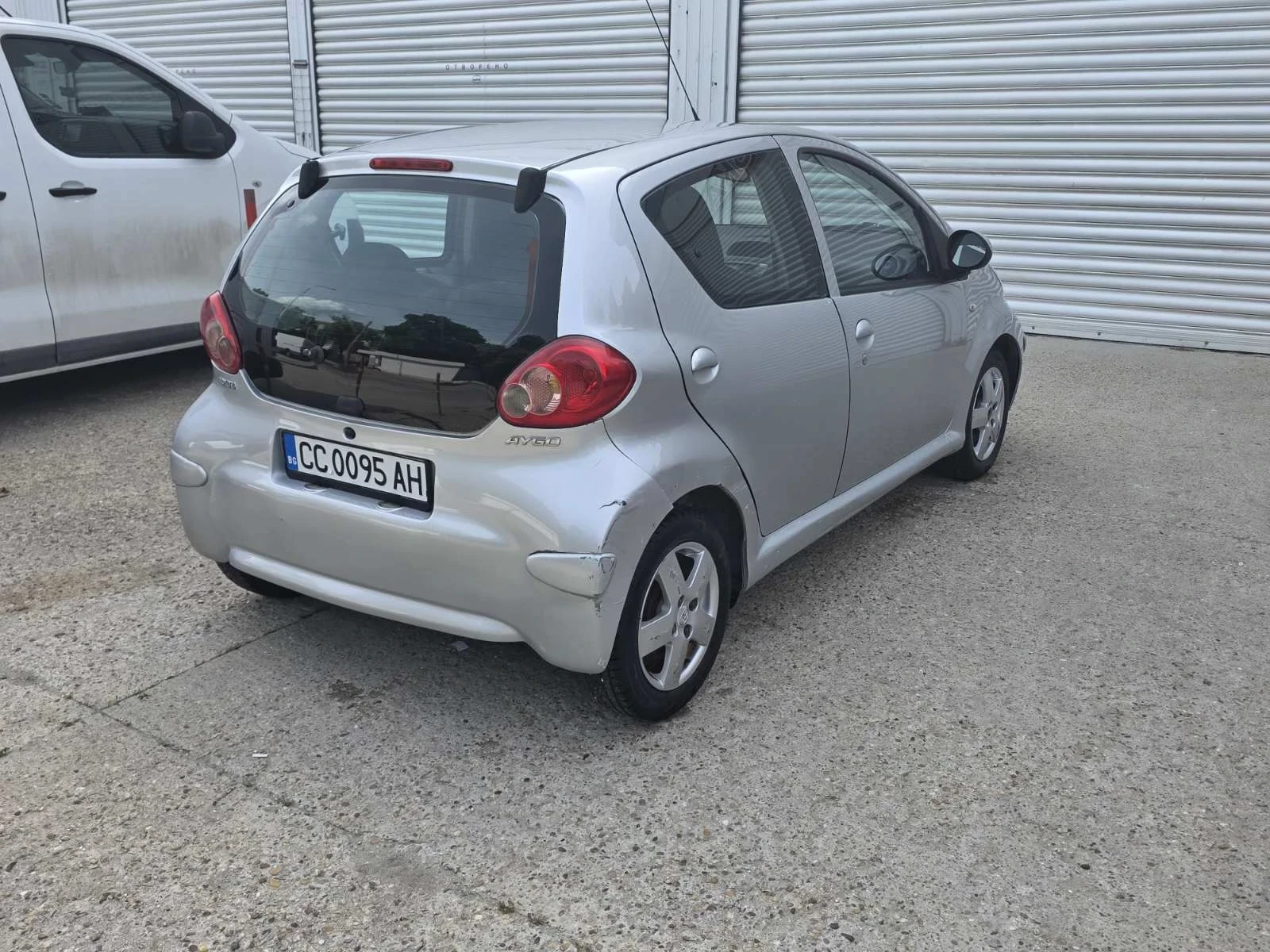 Toyota Aygo, снимка 3 - Автомобили и джипове - 54765914