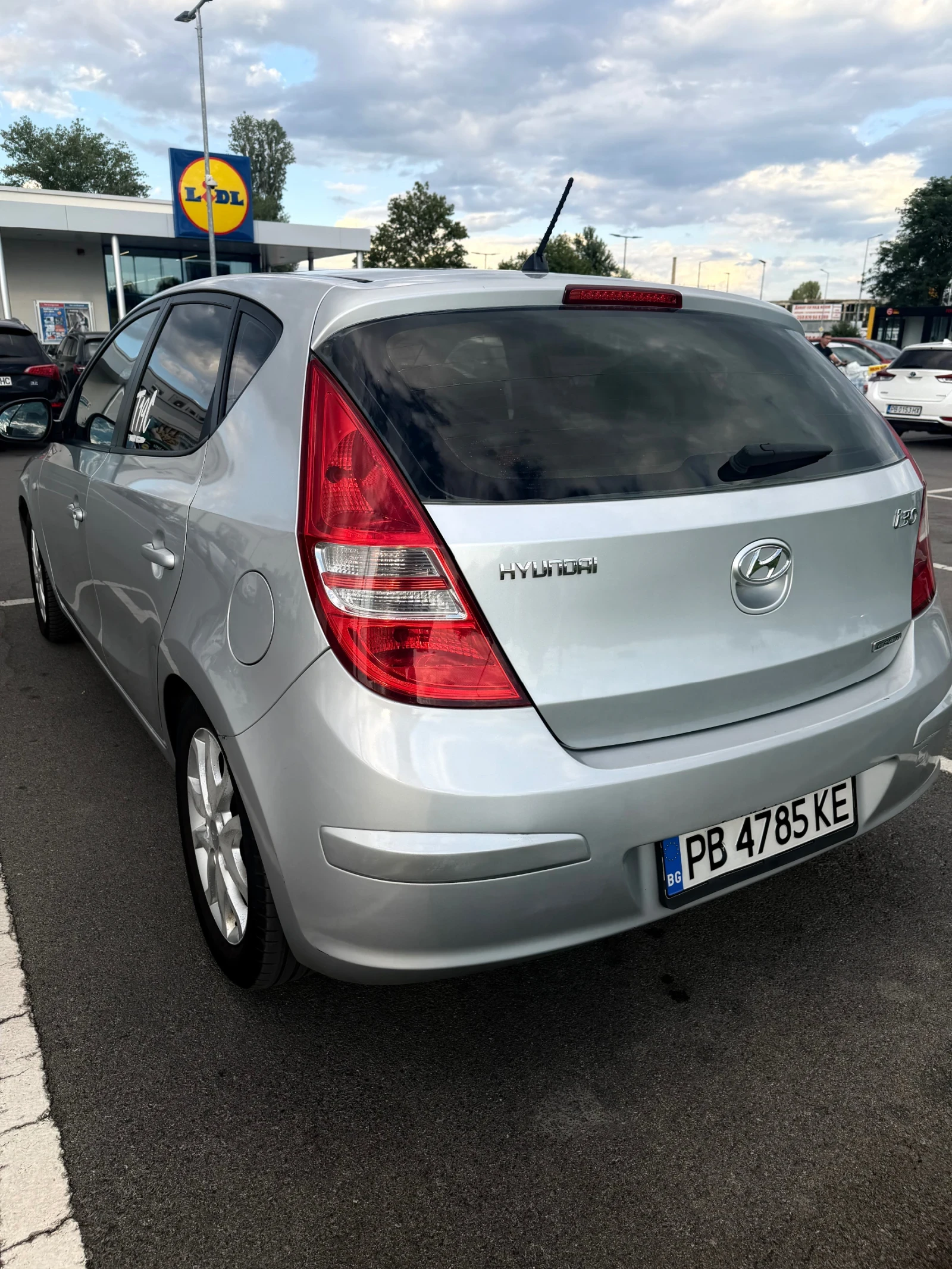 Hyundai I30, снимка 6 - Автомобили и джипове - 55420864