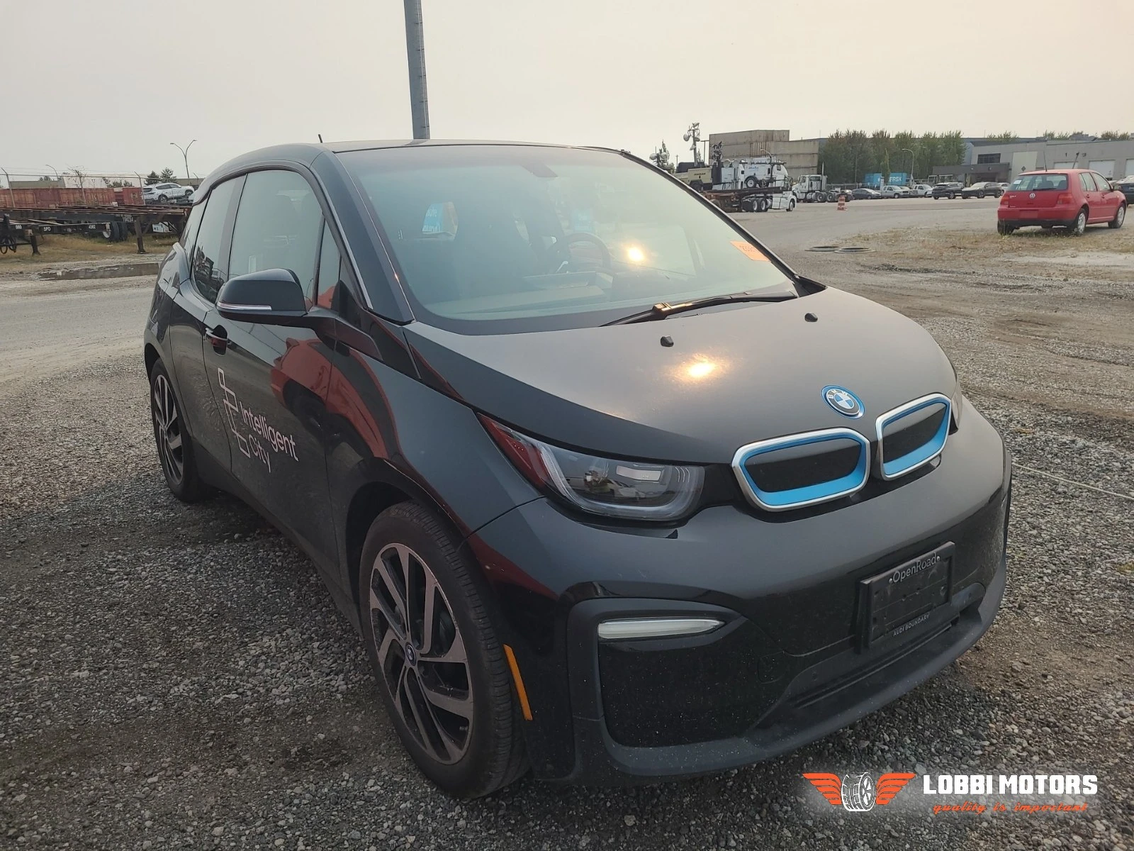 BMW i3, снимка 2 - Автомобили и джипове - 55955900