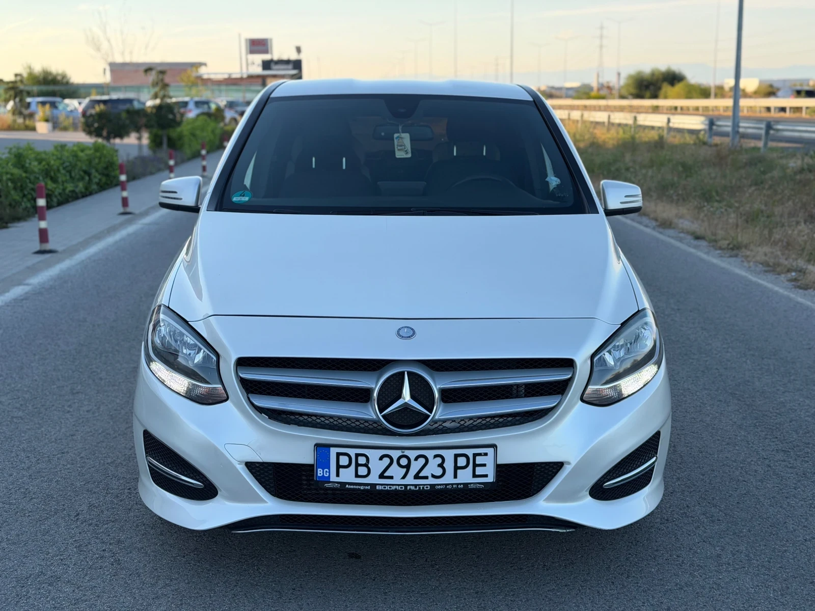 Mercedes-Benz B 180, снимка 8 - Автомобили и джипове - 56132304