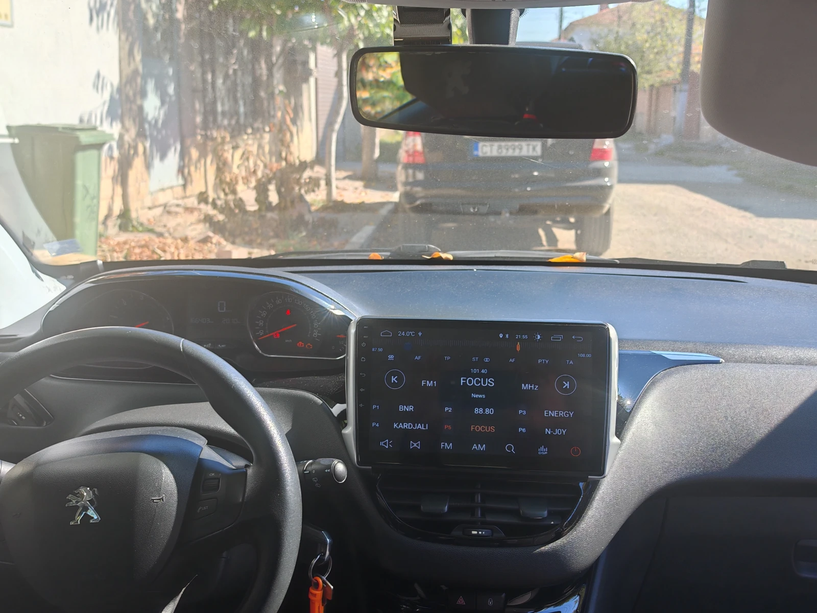 Peugeot 208, снимка 6 - Автомобили и джипове - 56679789