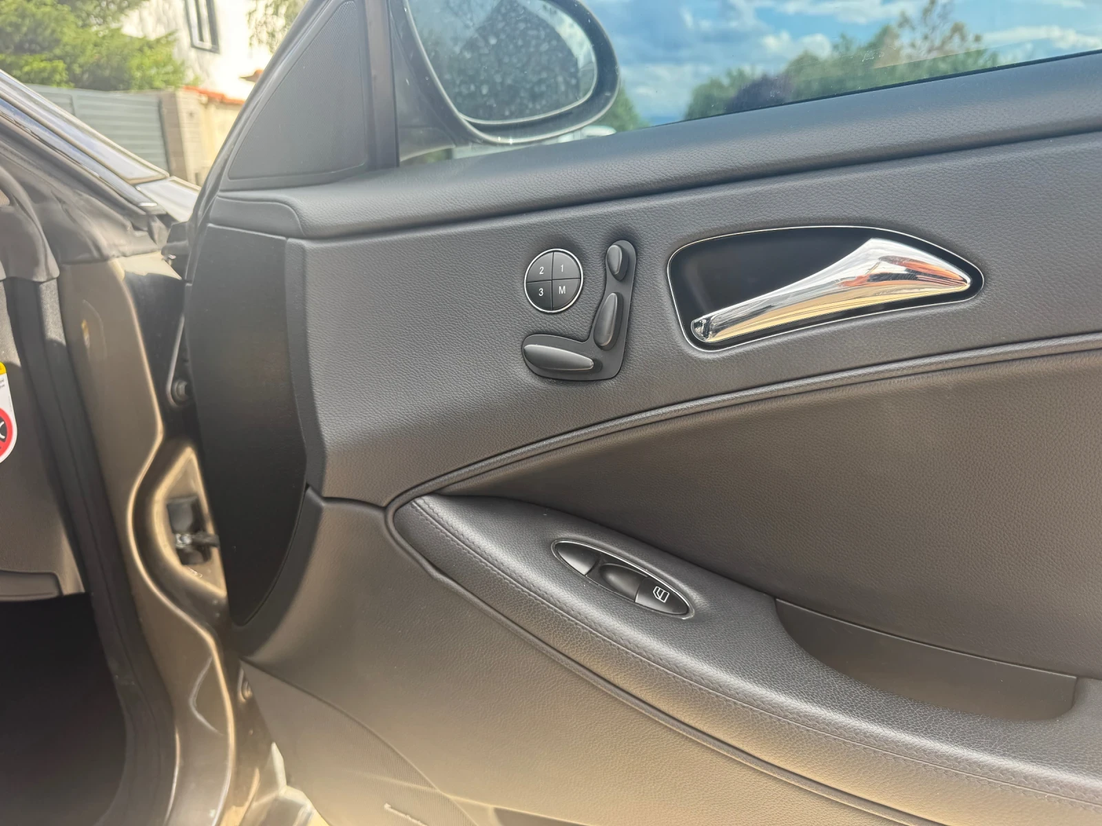 Mercedes-Benz CLS 320, снимка 6 - Автомобили и джипове - 56683899