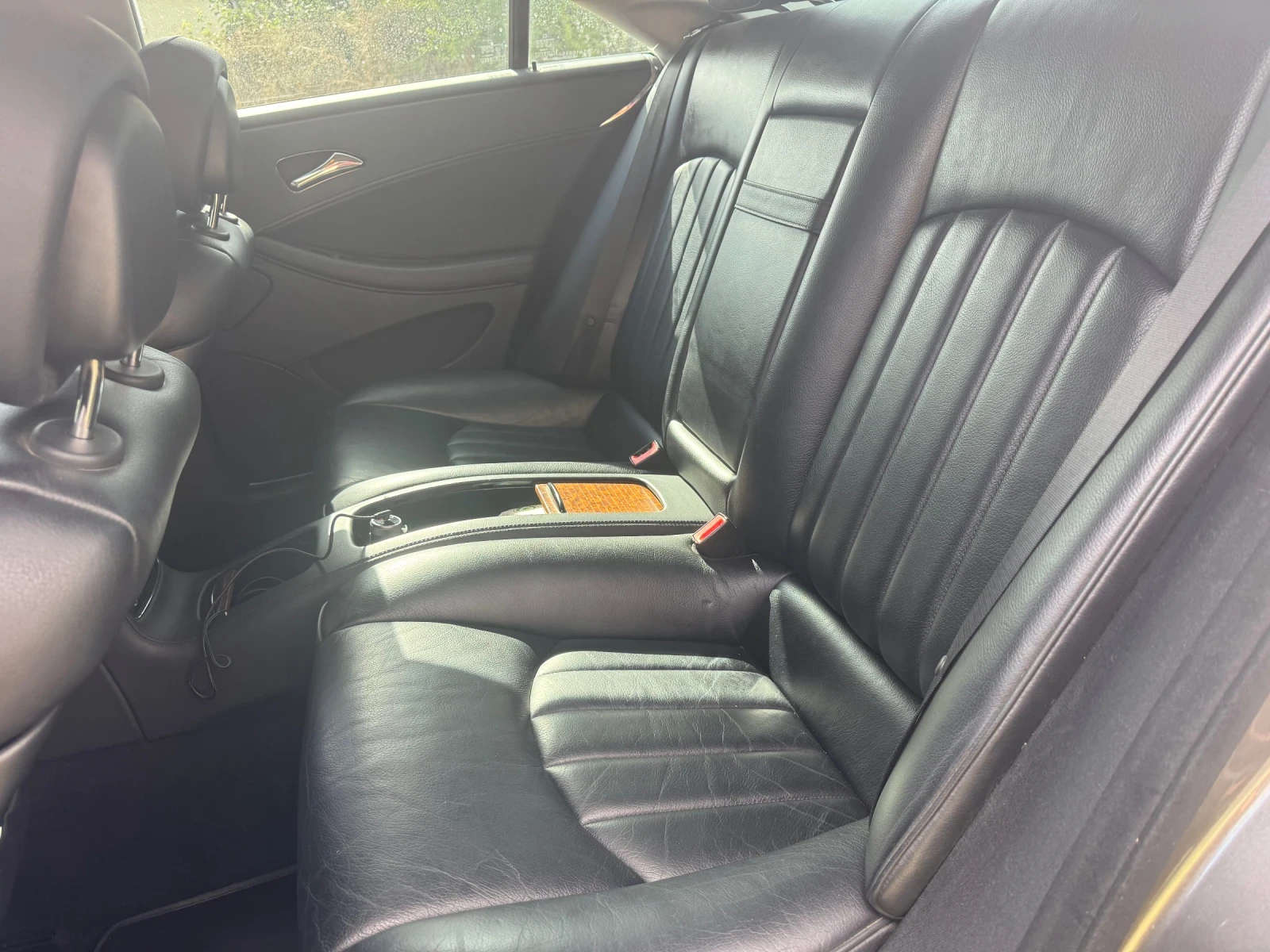 Mercedes-Benz CLS 320, снимка 4 - Автомобили и джипове - 56683899