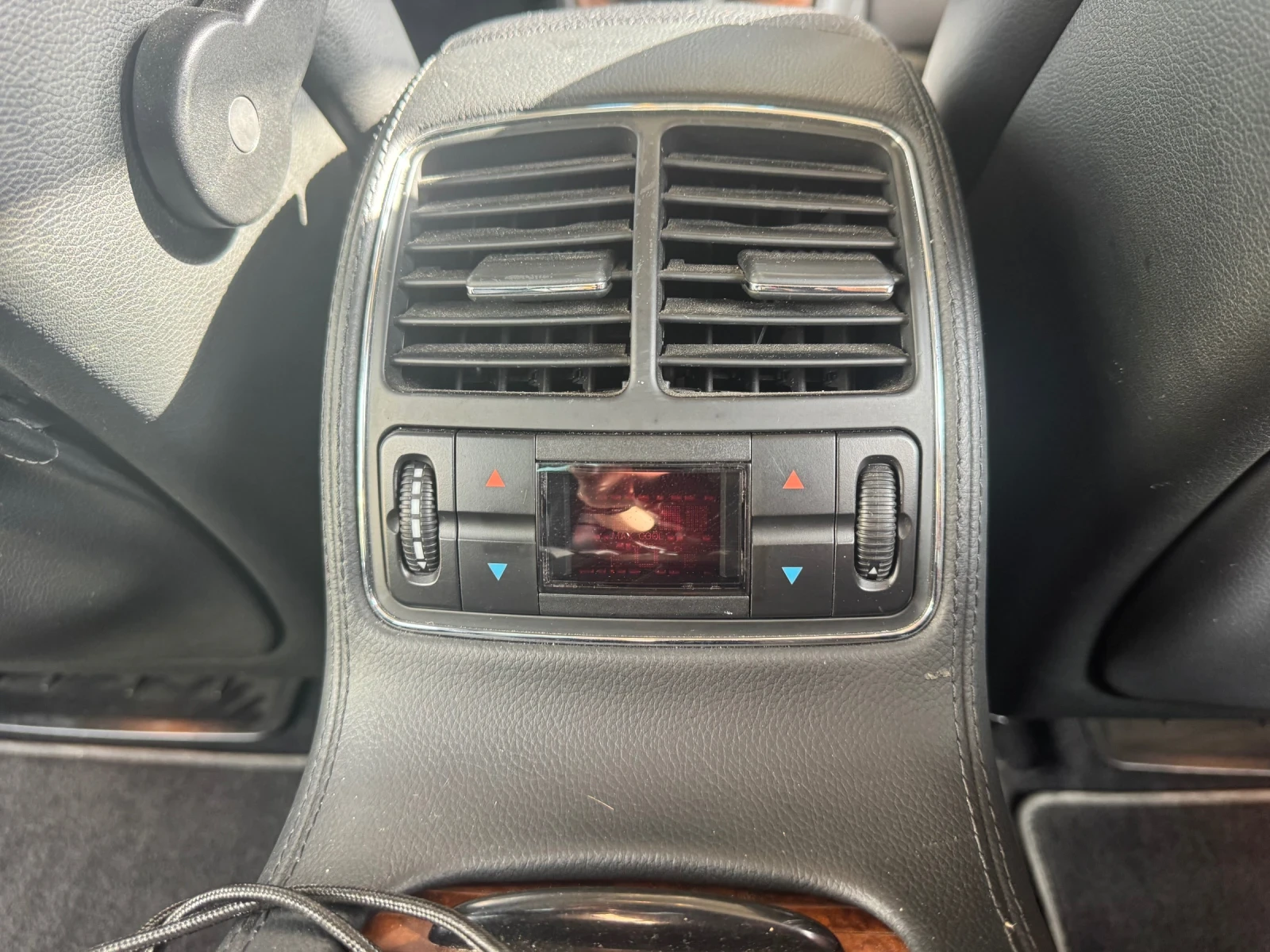 Mercedes-Benz CLS 320, снимка 8 - Автомобили и джипове - 56683899