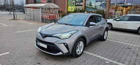 Toyota C-HR 1.8 Хибрид Първи собственик в гаранция, снимка 3