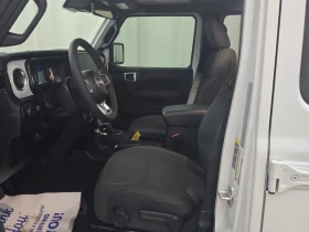 Jeep Wrangler * SAHARA * CARFAX * БЕЗ ПЪРВОНАЧАЛНА ВНОСКА, снимка 5