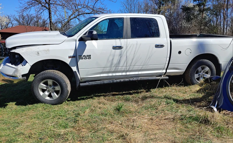 Dodge RAM 1500 5.7 Hemi, снимка 1 - Автомобили и джипове - 47088774